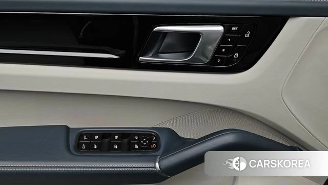Porsche Cayenne (PO536) id 4959723 из Кореи 8