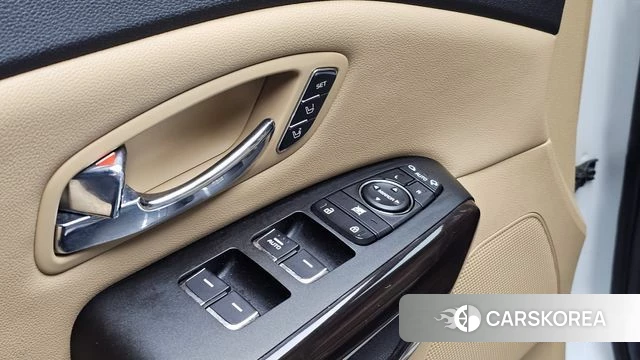 Kia All New Carnival id 4993592 из Кореи 8