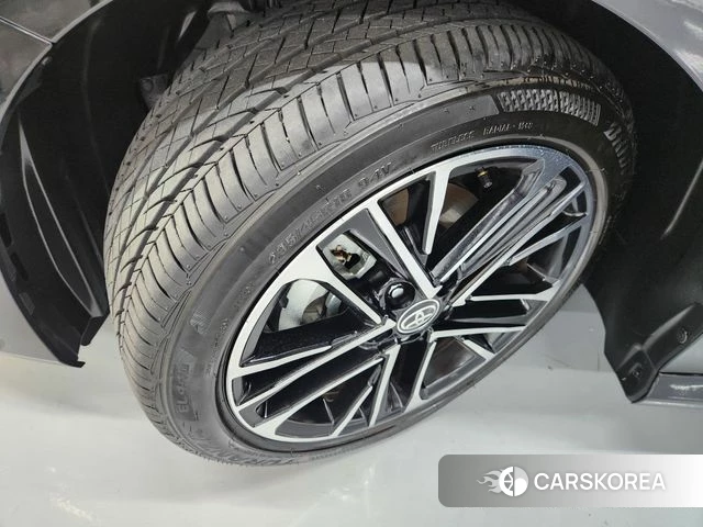 Toyota Camry (XV80) id 4921094 из Кореи 8
