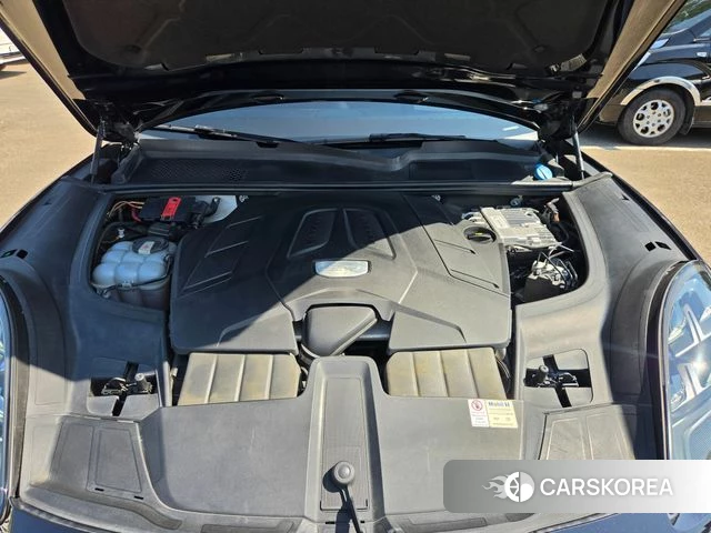 Porsche Cayenne (PO536) id 4930891 из Кореи 8