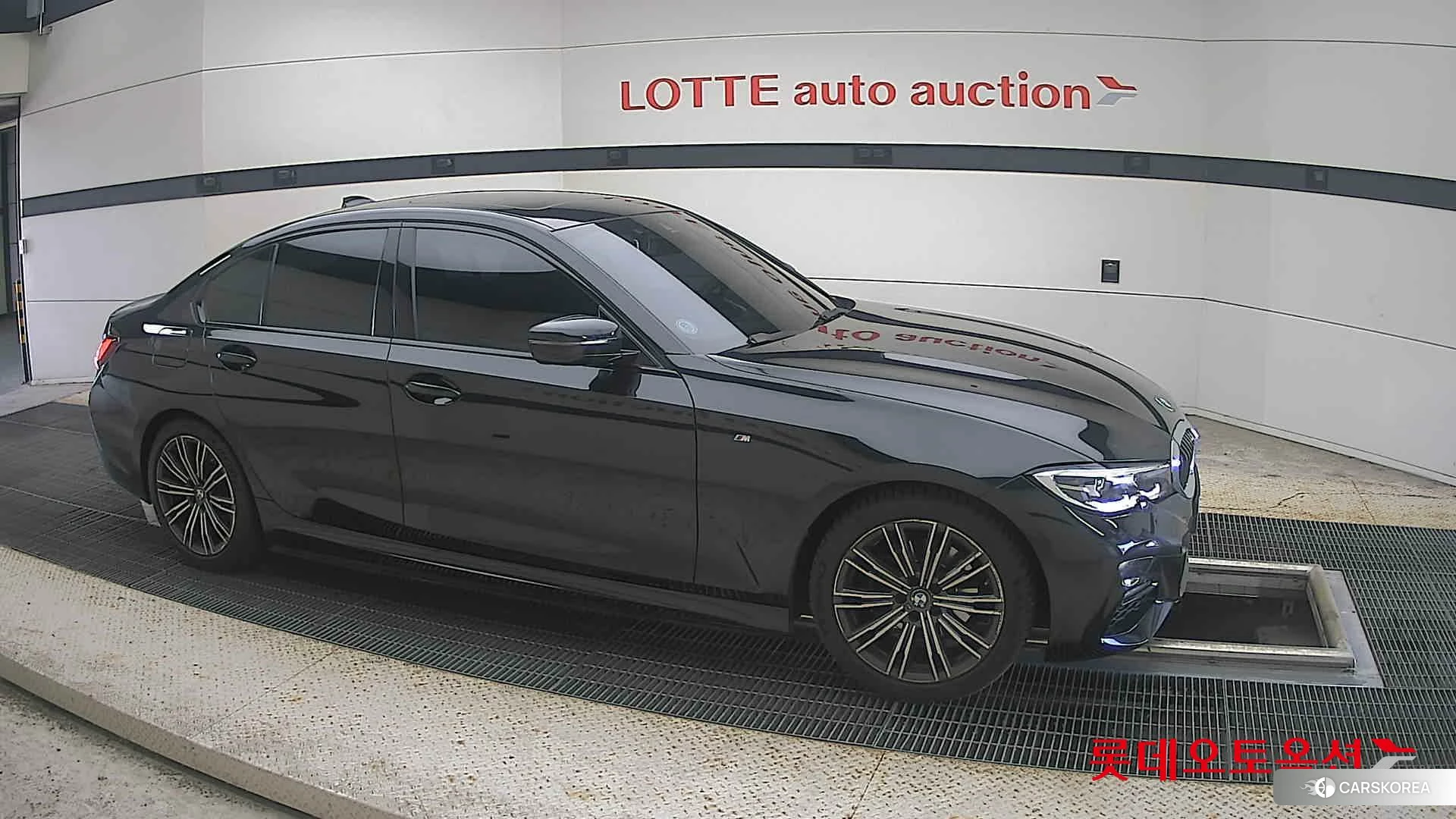 BMW  320i id 4989971 из Кореи 8