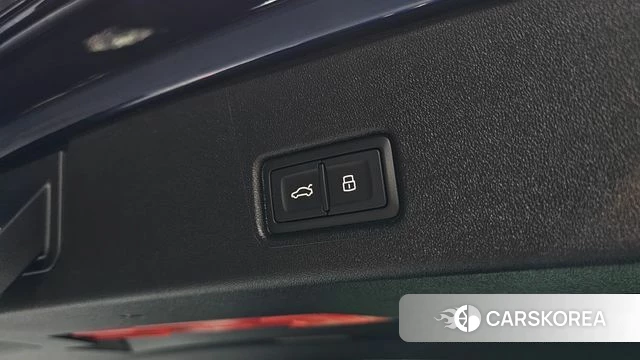 Audi Q4 e-Tron (F4) id 4834149 из Кореи 8