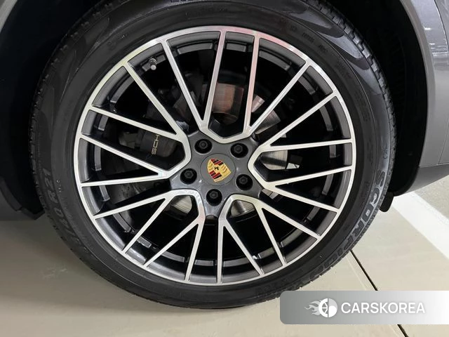 Porsche Cayenne (PO536) id 4959720 из Кореи 8