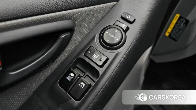 Hyundai The New Grand Starex id 3936804 из Кореи 8