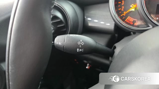 Mini Cooper D id 5023783 из Кореи 8