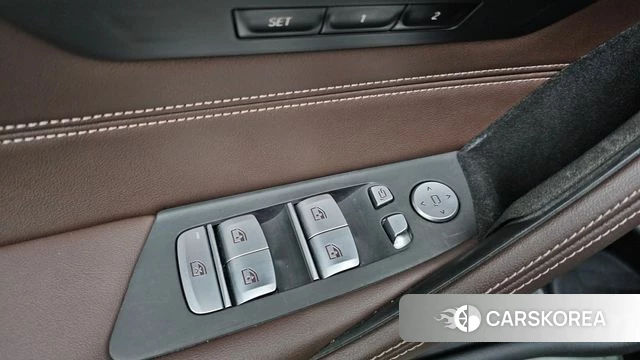 BMW 5 Series (G30) id 5041120 из Кореи 8