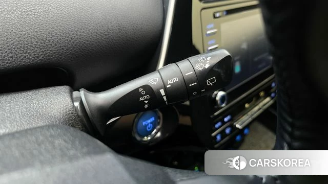 Toyota Prius 4th Generation id 4966383 из Кореи 8