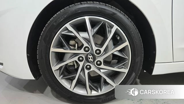Hyundai The New Avante AD id 4988300 из Кореи 8
