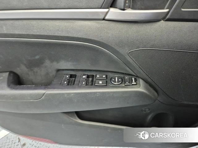 Hyundai The New Avante AD id 4923971 из Кореи 8