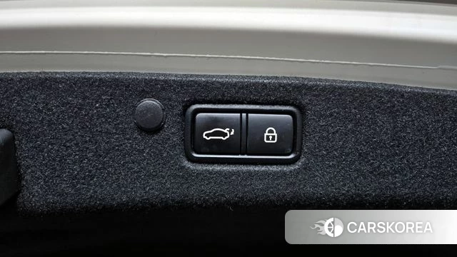 Hyundai The New Grandeur IG id 3899183 из Кореи 8