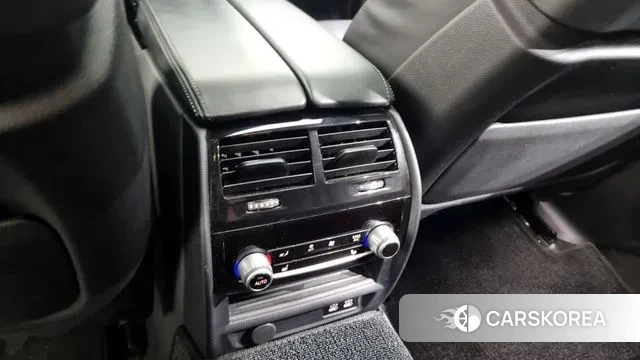 BMW 5 Series (G30) id 3567479 из Кореи 8