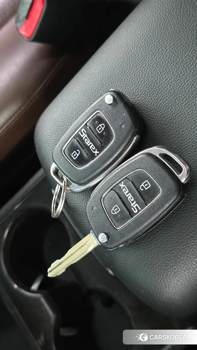 Hyundai The New Grand Starex id 5018810 из Кореи 8