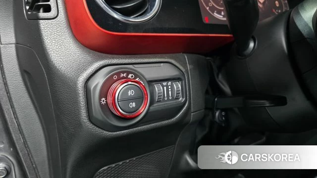 Jeep Wrangler (JL) id 4899037 из Кореи 8