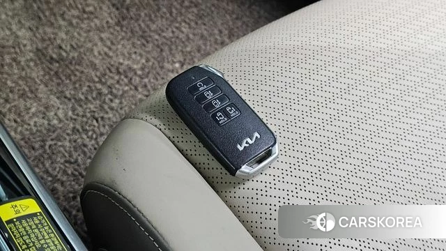 Kia Carnival 4th generation id 4863886 из Кореи 8
