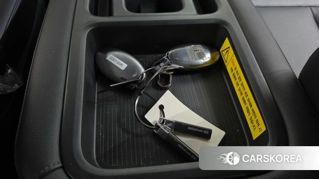 Hyundai Staria id 4964476 из Кореи 8