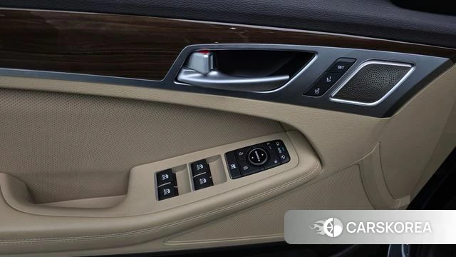 Genesis G80 id 5035919 из Кореи 8