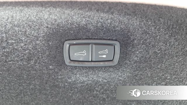 Porsche Taycan id 4649929 из Кореи 8