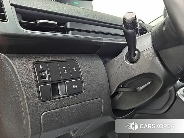 Hyundai Staria id 5026750 из Кореи 8