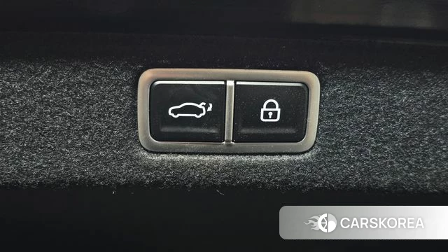 Hyundai Grandeur (GN7) id 4735353 из Кореи 8