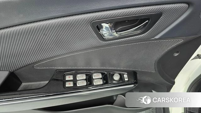 Ssangyong Tivoli Armor id 3937293 из Кореи 8
