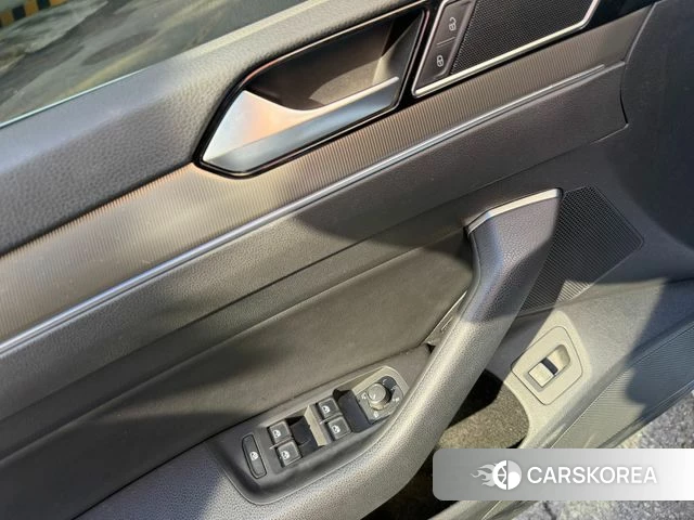 Volkswagen Arteon id 5001202 из Кореи 8