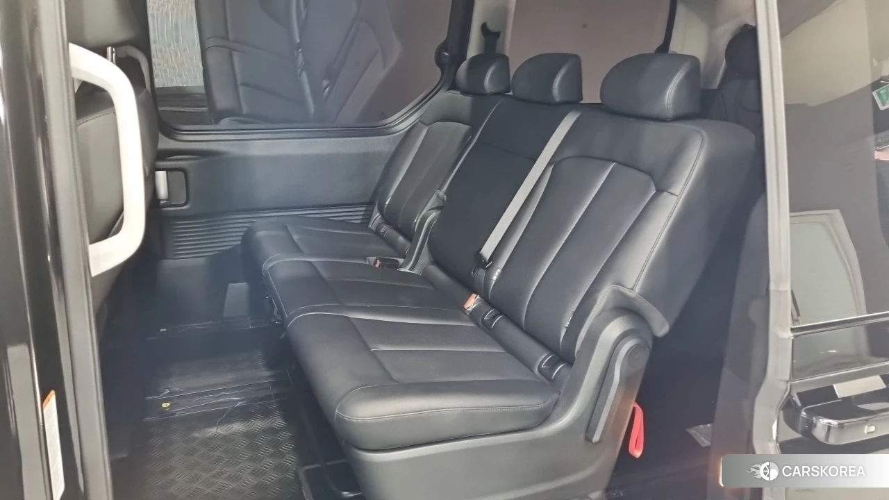 Hyundai Staria id 4950820 из Кореи 8