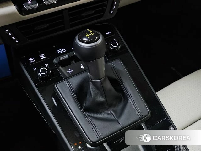 Porsche 911(992) id 4979968 из Кореи 8