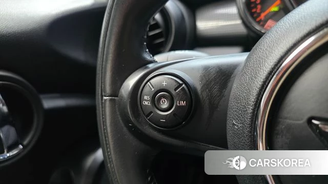 Mini Cooper D id 4923752 из Кореи 8