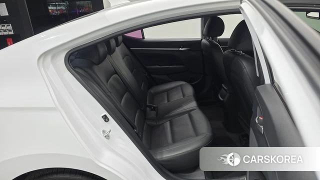 Hyundai The New Avante AD id 4977665 из Кореи 8