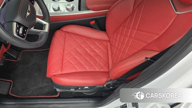 Genesis GV70 id 4957561 из Кореи 8