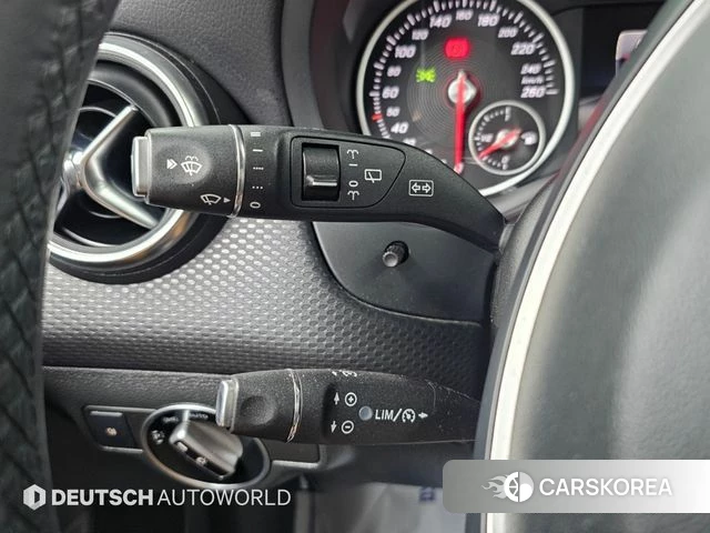 Mercedes-Benz A-Class W176 id 4998895 из Кореи 8