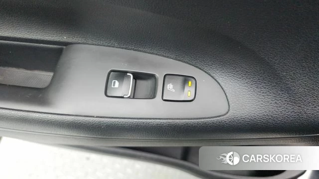 Hyundai Grandeur IG id 5018445 из Кореи 8