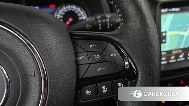 Jeep Renegade id 4966530 из Кореи 8
