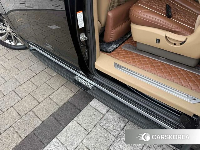 Kia The New Carnival id 4983067 из Кореи 8
