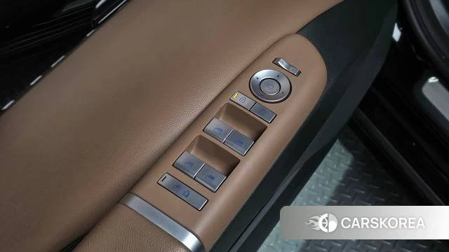 Hyundai Grandeur Hybrid (GN7) id 5058814 из Кореи 8