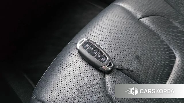 Hyundai Avante (CN7) id 5013152 из Кореи 8