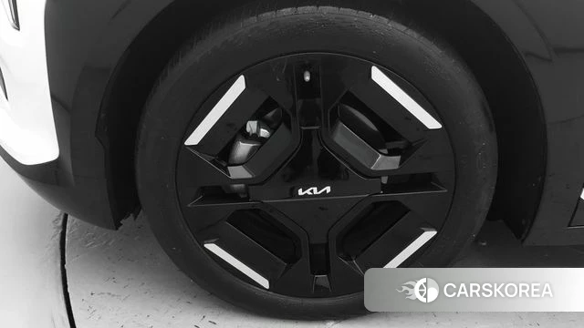 Kia EV3 id 4957619 из Кореи 8