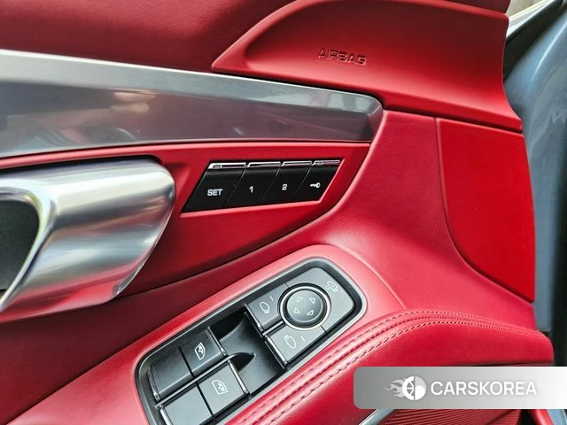 Porsche 718 Boxster id 5000804 из Кореи 8