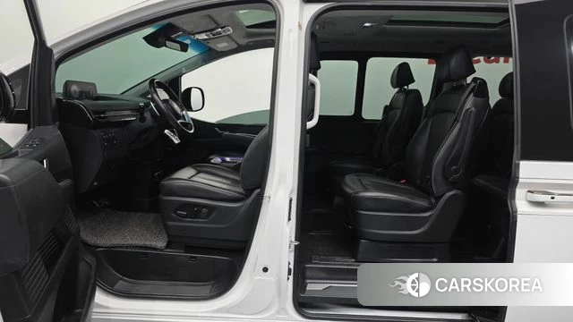 Hyundai Staria id 4753152 из Кореи 8