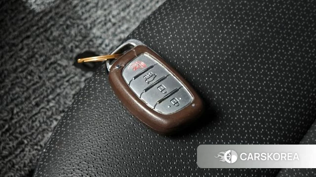 Hyundai Avante AD id 5029547 из Кореи 8