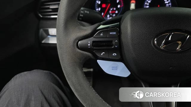 Hyundai Veloster (JS) id 4992972 из Кореи 8