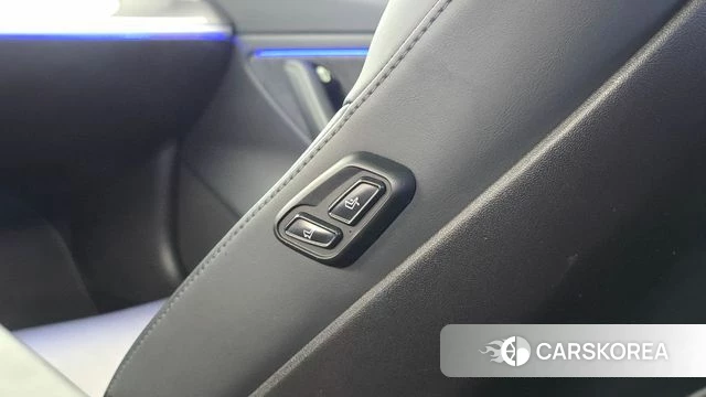 Tesla Model 3 id 4900189 из Кореи 8