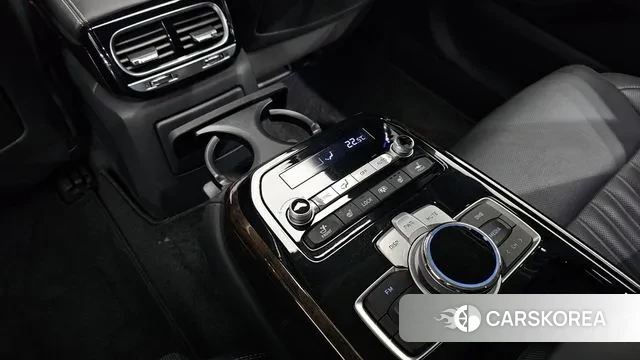 Genesis G90 id 3505147 из Кореи 8