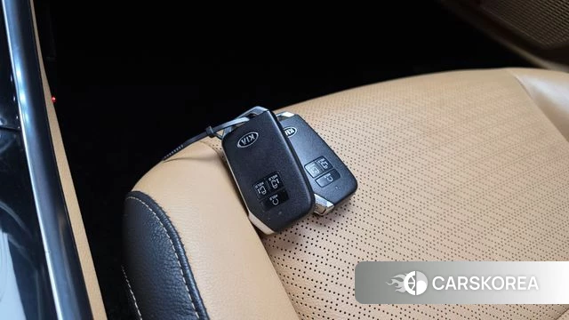 Kia Carnival 4th generation id 4943065 из Кореи 8