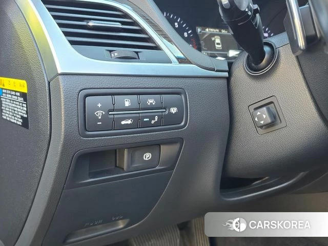 Genesis G80 id 5048120 из Кореи 8