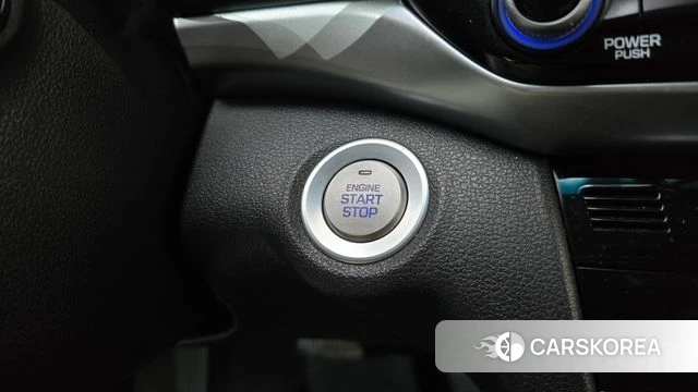 Hyundai The New Avante AD id 5004370 из Кореи 8