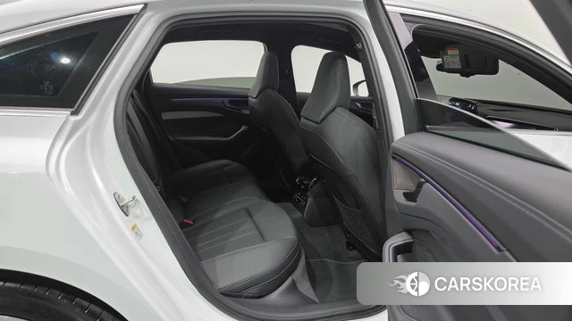 Audi A6 (C9) id 5001370 из Кореи 8