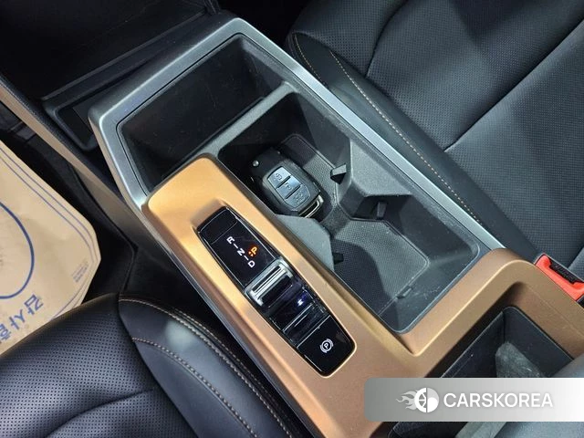 Ssangyong Torres EVX id 4322123 из Кореи 8