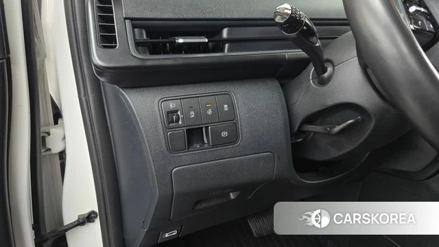 Hyundai Staria id 4981346 из Кореи 8