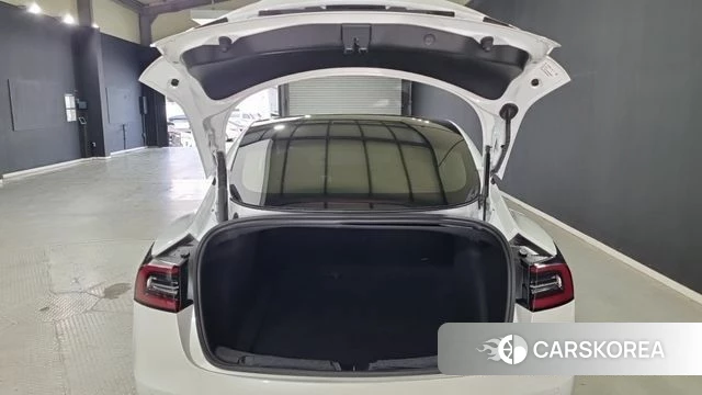 Tesla Model 3 id 4712429 из Кореи 8